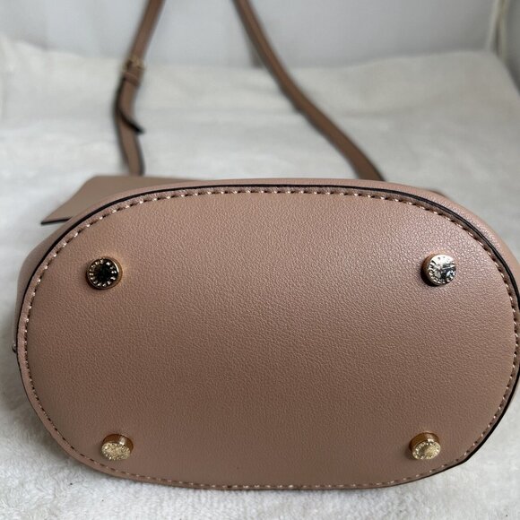 Expressions NYC Beige Faux Leather Crossbody Bag Adjustable Strap Gold-Tone - Picture 6 of 14